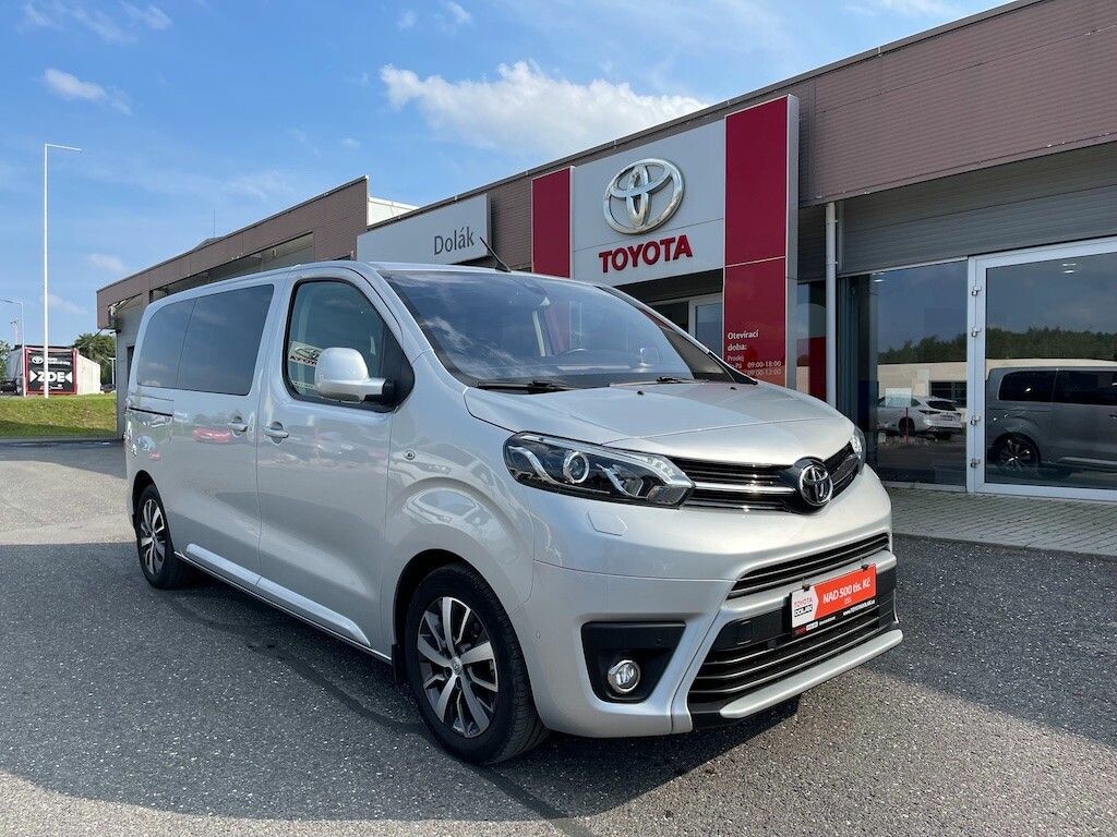 Toyota PROACE