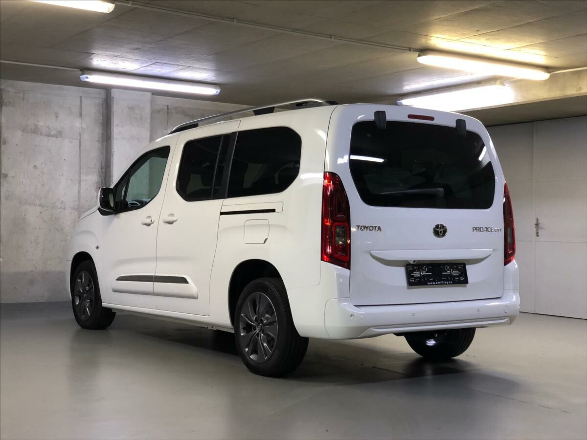 Toyota PROACE CITY VERSO