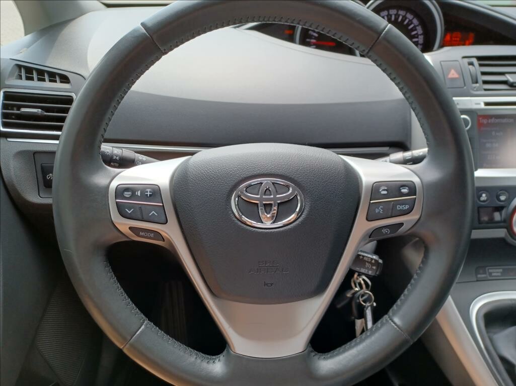 Toyota Verso