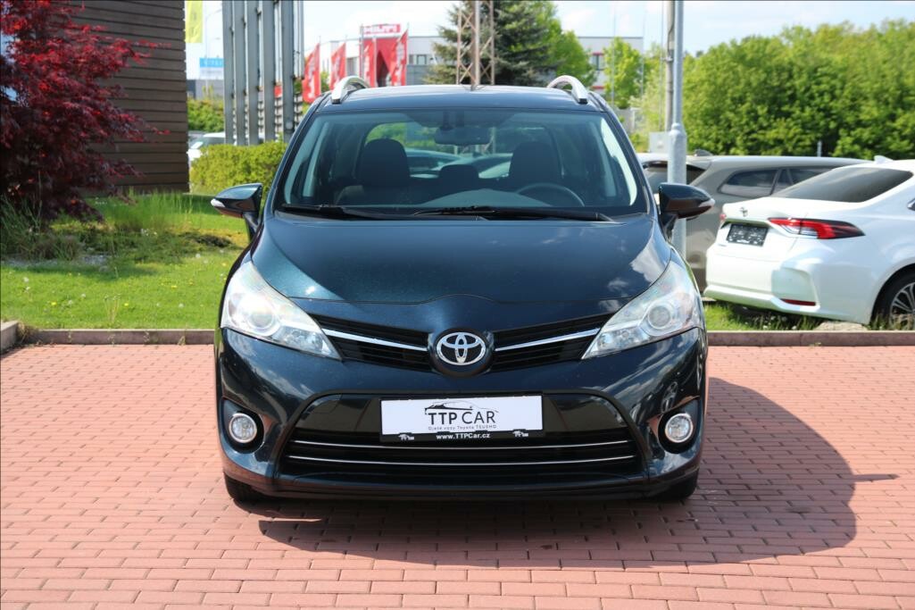 Toyota Verso