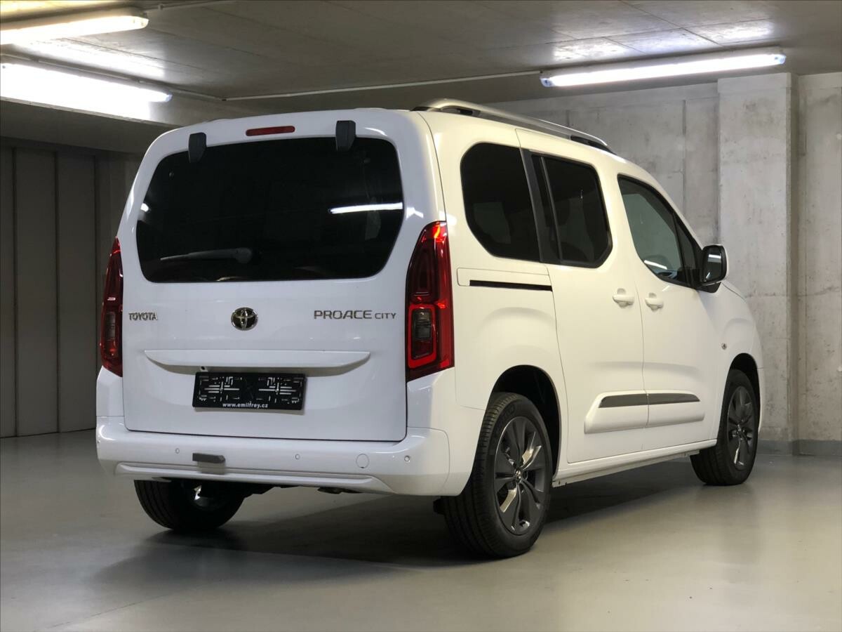 Toyota PROACE CITY VERSO