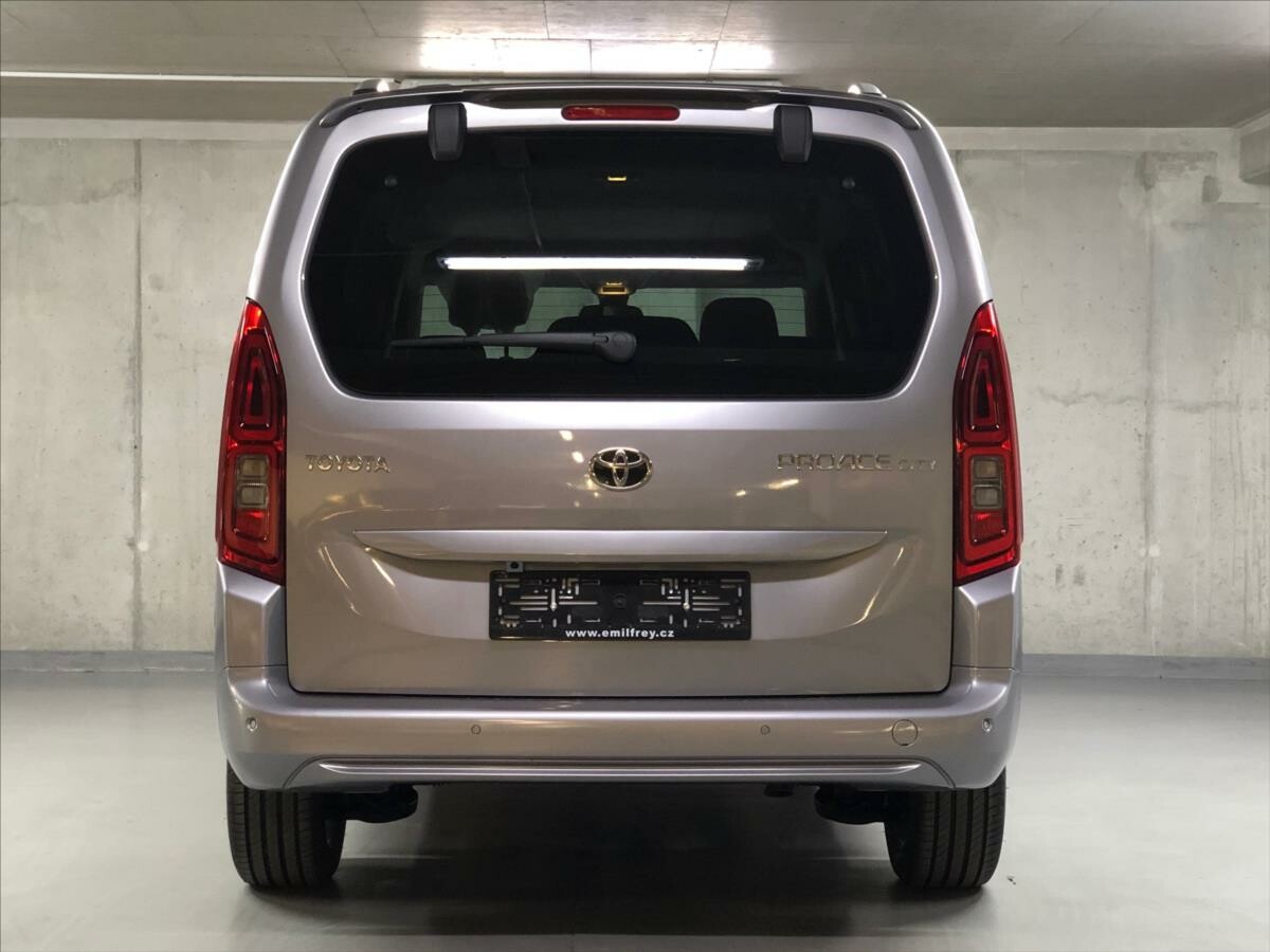 Toyota PROACE CITY VERSO