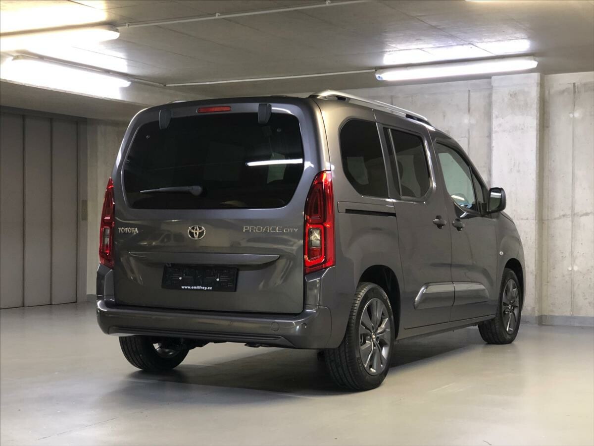 Toyota PROACE CITY VERSO