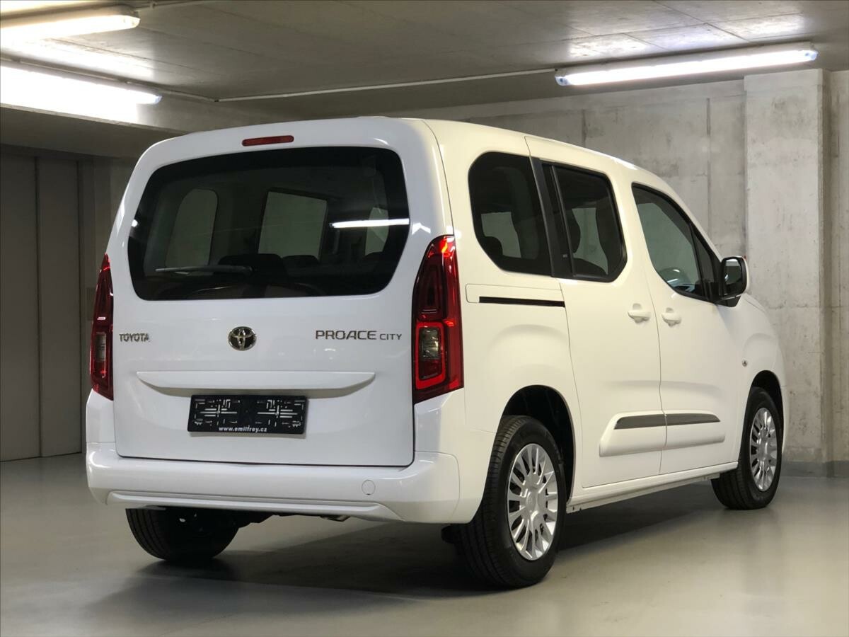 Toyota PROACE CITY VERSO